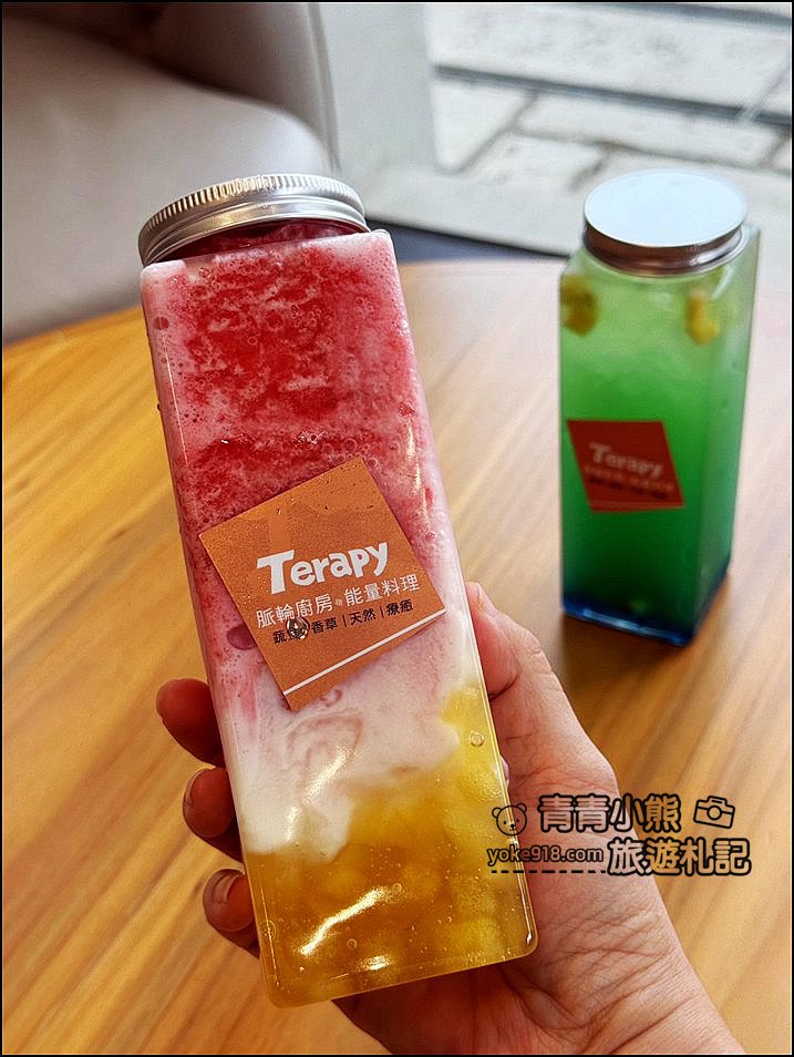 台南景點》雅聞湖濱療癒森林玫瑰花季，玫瑰盛開好漂亮~還有好可愛的歐式小屋超好拍。 @青青小熊＊旅遊札記