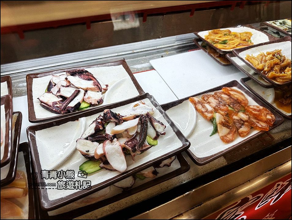 嘉義美食》阿宏師火雞肉飯，火雞肉軟嫩.油蔥超香~一碗不夠老闆再來一碗 @青青小熊＊旅遊札記