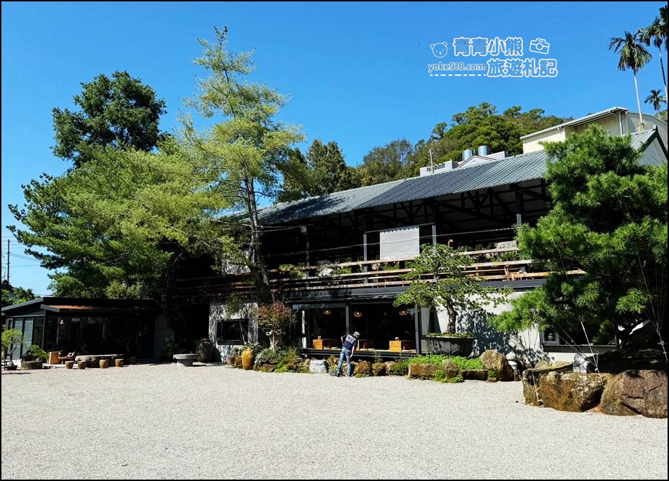 苗栗卓蘭景點》C3咖啡~庭園造景、各種盆栽,還有日式塌塌米的座位區充滿悠閒自在的空間 @青青小熊*旅遊札記 苗栗卓蘭景點》C3咖啡~庭園造景、各種盆栽,還有日式塌塌米的座位區充滿悠閒自在的空間 @青青小熊*旅遊札記