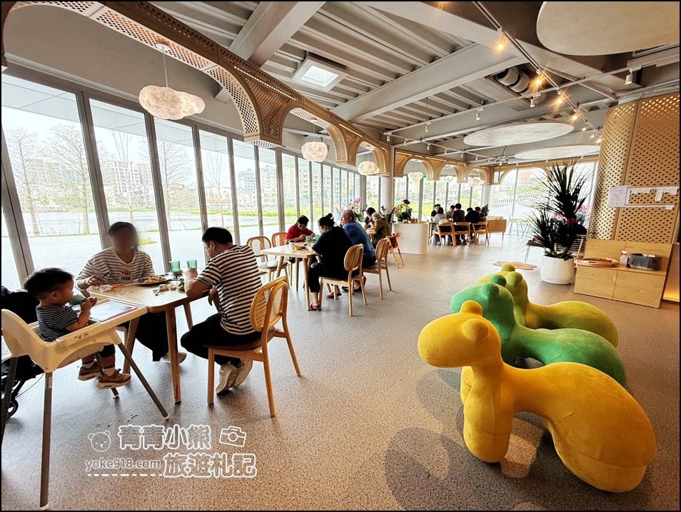 桃園新景點》華興池生態埤塘公園~.美麗的水上步道.玻璃觀景咖啡廳.好玩的兒童遊具 @青青小熊＊旅遊札記