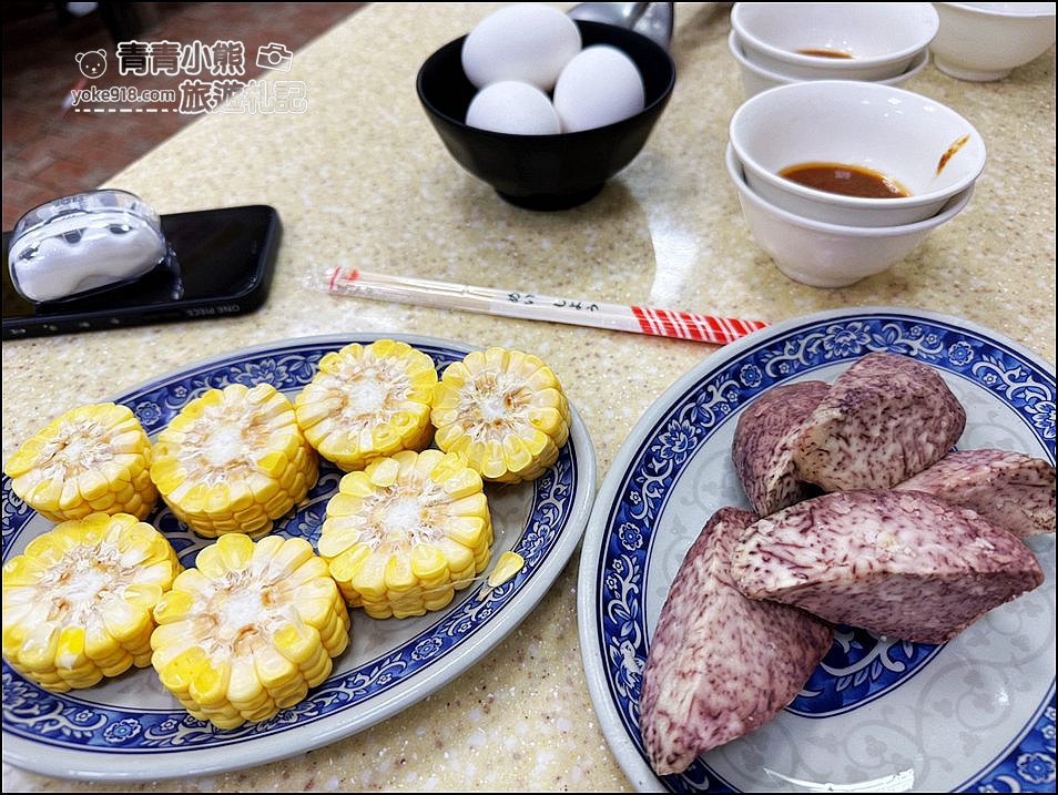 台南美食》松大沙茶豬牛肉爐小吃店~湯鮮肉美，還有好吃特色沙茶醬 @青青小熊＊旅遊札記