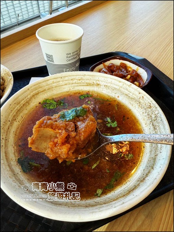 台中新景點》清水招潮蟹星巴克，還有超多美食都在清水服務區 @青青小熊＊旅遊札記