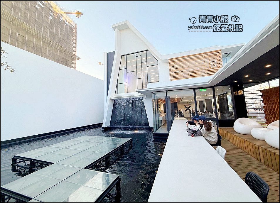 台中景點》Ten Thousand Coffee純白建築,設計感十足內外都好拍(已結束營業) @青青小熊*旅遊札記 台中景點》Ten Thousand Coffee純白建築,設計感十足內外都好拍(已結束營業) @青青小熊*旅遊札記