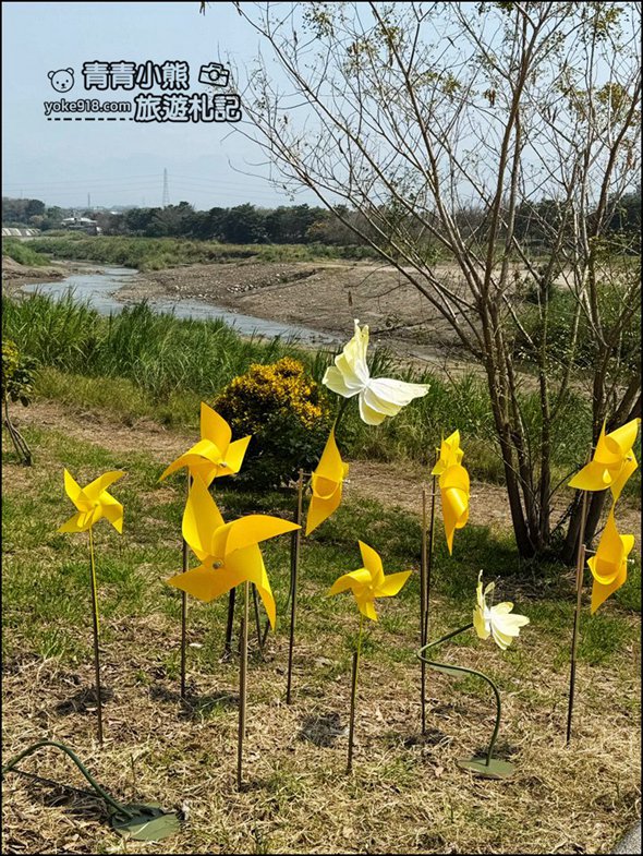 嘉義市潮風鈴》野餐音樂市集，好逛好熱鬧，還可以賞花聽歌逛野餐趣 @青青小熊＊旅遊札記