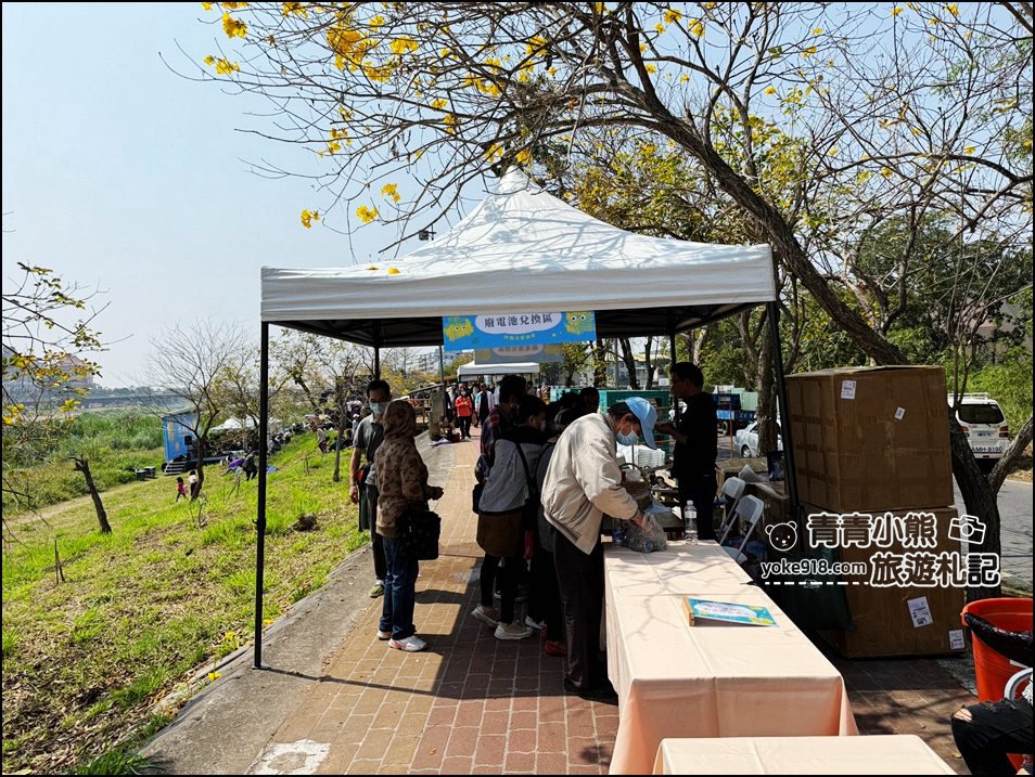 嘉義市潮風鈴》野餐音樂市集,好逛好熱鬧,還可以賞花聽歌逛野餐趣 @青青小熊*旅遊札記 嘉義市潮風鈴》野餐音樂市集,好逛好熱鬧,還可以賞花聽歌逛野餐趣 @青青小熊*旅遊札記