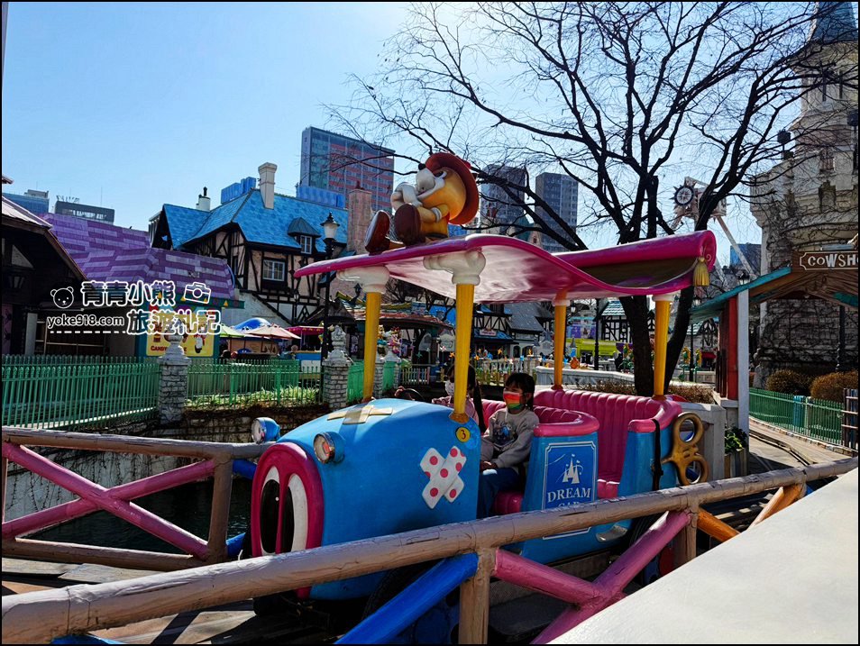 首爾樂天世界》結合樂天樂園.商場.水族館,還有超高樂天塔,超好玩一天也玩不完 @青青小熊*旅遊札記 首爾樂天世界》結合樂天樂園.商場.水族館,還有超高樂天塔,超好玩一天也玩不完 @青青小熊*旅遊札記
