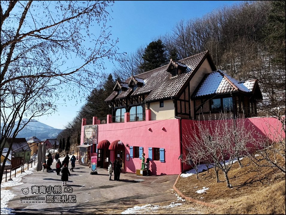首爾自由行》南怡島.小法國村一日遊推薦,看冰谷或賞花餵羊駝,這樣的一日遊也太好玩 @青青小熊*旅遊札記 首爾自由行》南怡島.小法國村一日遊推薦,看冰谷或賞花餵羊駝,這樣的一日遊也太好玩 @青青小熊*旅遊札記