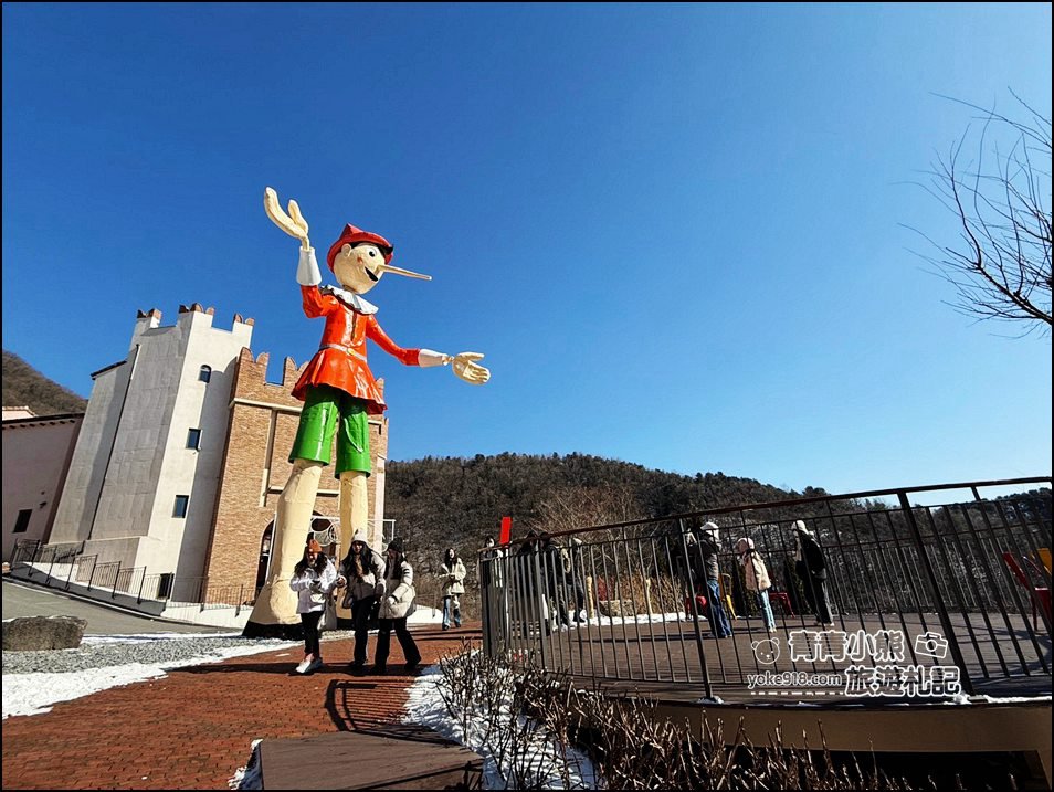 首爾自由行》南怡島.小法國村一日遊推薦,看冰谷或賞花餵羊駝,這樣的一日遊也太好玩 @青青小熊*旅遊札記 首爾自由行》南怡島.小法國村一日遊推薦,看冰谷或賞花餵羊駝,這樣的一日遊也太好玩 @青青小熊*旅遊札記