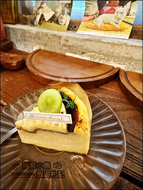 嘉義景點》隱身巷弄可以擼貓的 IN COFFEE，這裡的咩星人也太可愛 @青青小熊＊旅遊札記