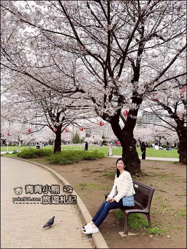 東京櫻花景點》錦糸町錦糸公園賞櫻花~與晴空塔一起野餐賞櫻 @青青小熊＊旅遊札記