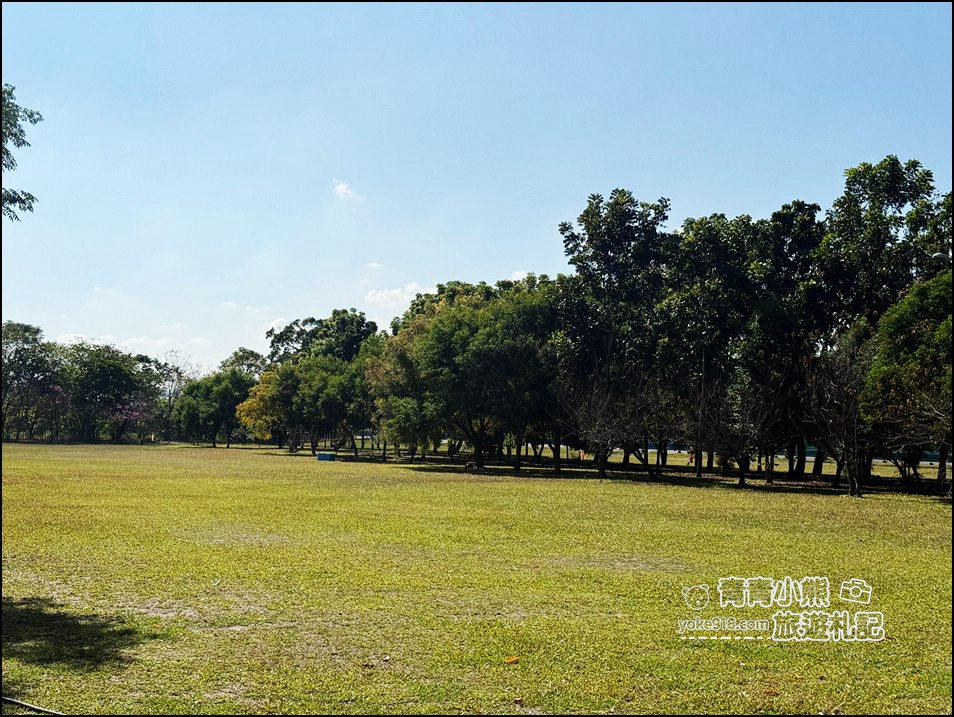 南投景點》草屯酷比親子公園~三層樓貨櫃溜滑梯,木星旋轉木馬,10幾種設施太好玩 @青青小熊*旅遊札記 南投景點》草屯酷比親子公園~三層樓貨櫃溜滑梯,木星旋轉木馬,10幾種設施太好玩 @青青小熊*旅遊札記