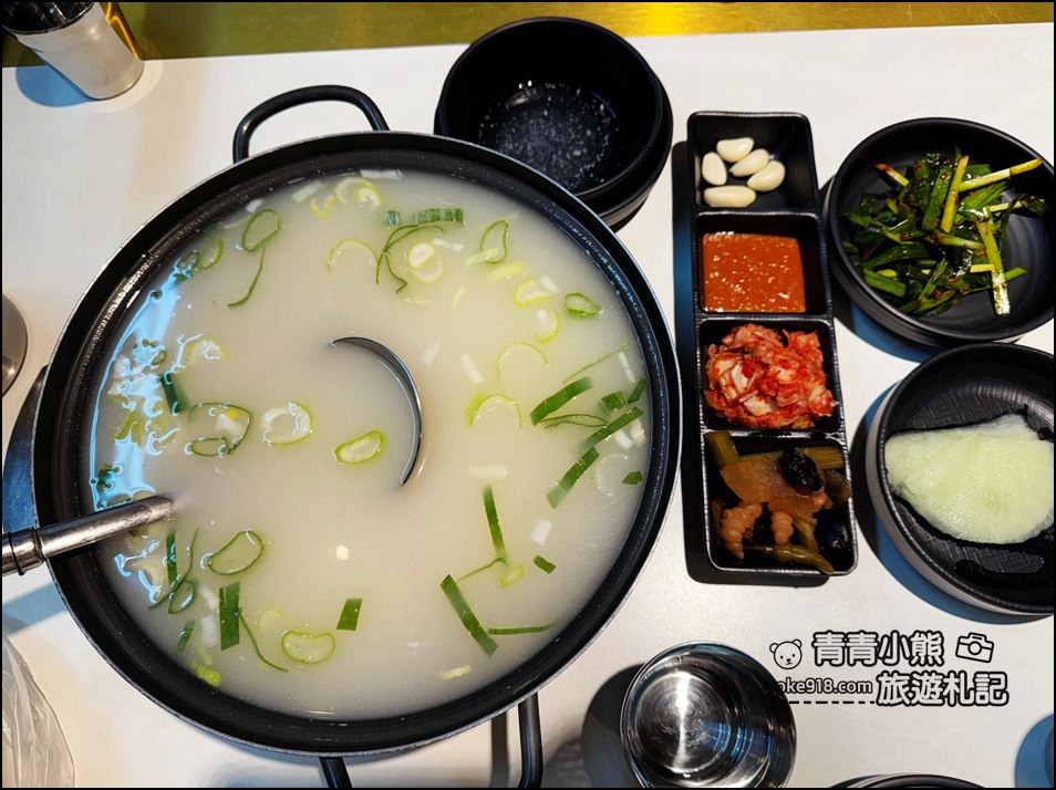 首爾美食》滿足五香豬腳，米其林推薦，豬腳也太香入口滿口膠質，想要大口吃肉的一定要試 @青青小熊＊旅遊札記