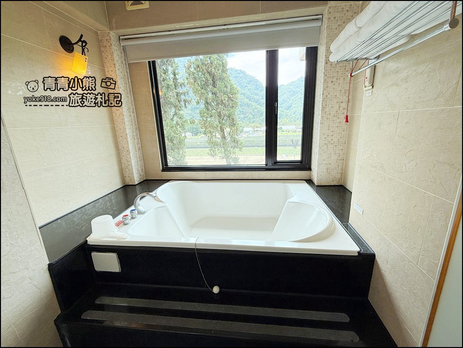 苗栗景點》山中的甜蜜城堡巧克力雲莊,賞花吃甜點還有DIY,住宿泡湯玩水也超讚 @青青小熊*旅遊札記 苗栗景點》山中的甜蜜城堡巧克力雲莊,賞花吃甜點還有DIY,住宿泡湯玩水也超讚 @青青小熊*旅遊札記