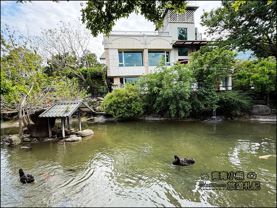 苗栗景點》山中的甜蜜城堡巧克力雲莊,賞花吃甜點還有DIY,住宿泡湯玩水也超讚 @青青小熊*旅遊札記 苗栗景點》山中的甜蜜城堡巧克力雲莊,賞花吃甜點還有DIY,住宿泡湯玩水也超讚 @青青小熊*旅遊札記