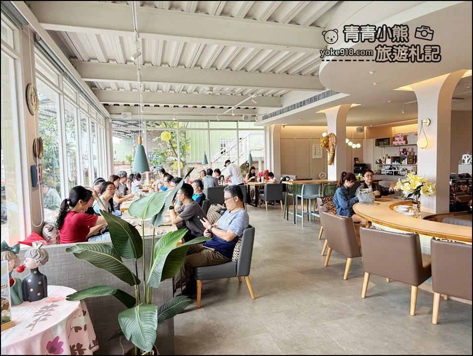 桃園景點》秘覓良品山上花兒開了咖啡景觀餐廳,評價4.7~270度玻璃屋 @青青小熊*旅遊札記 桃園景點》秘覓良品山上花兒開了咖啡景觀餐廳,評價4.7~270度玻璃屋 @青青小熊*旅遊札記