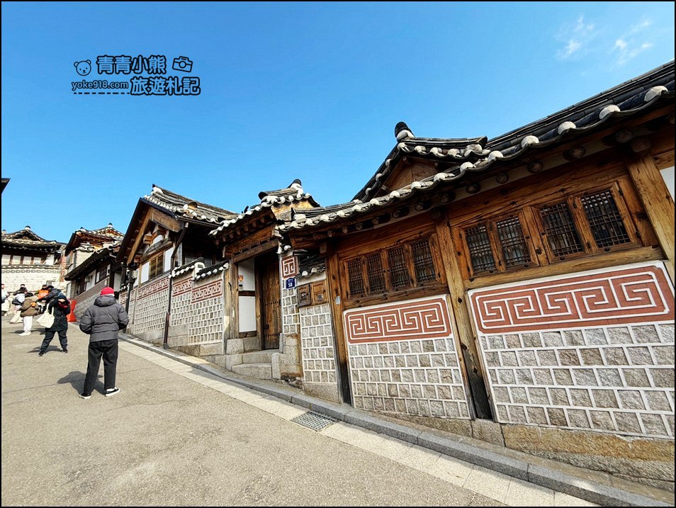 首爾自由行》北村韓屋村一日遊這樣玩~喝onion咖啡,吃倫敦貝果,景福宮散步,喝蔘雞湯 @青青小熊*旅遊札記 首爾自由行》北村韓屋村一日遊這樣玩~喝onion咖啡,吃倫敦貝果,景福宮散步,喝蔘雞湯 @青青小熊*旅遊札記