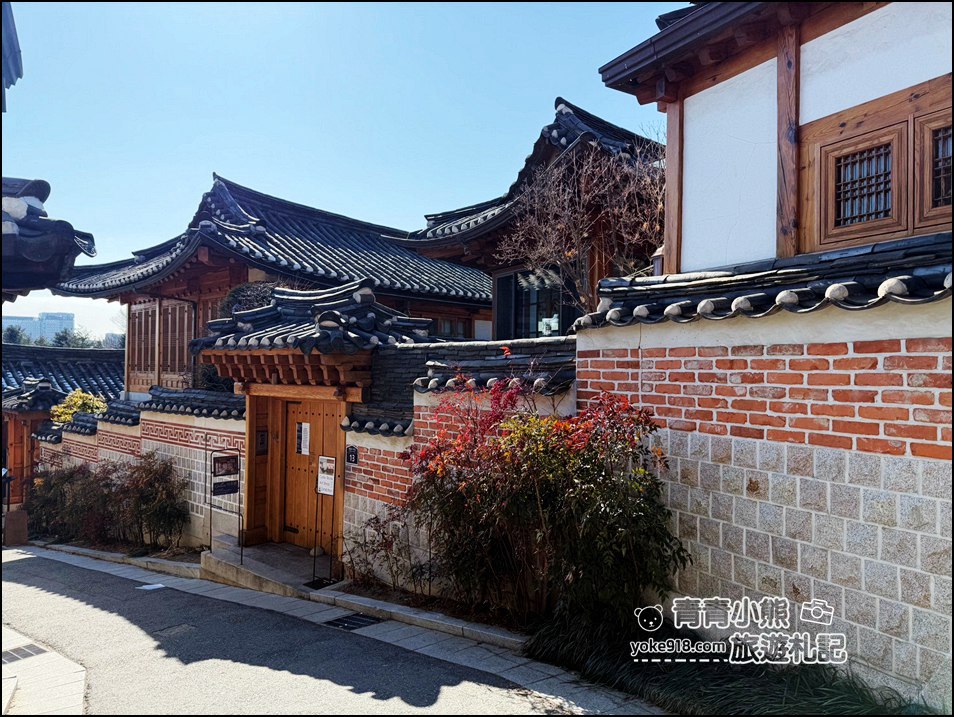 首爾自由行》北村韓屋村一日遊這樣玩~喝onion咖啡,吃倫敦貝果,景福宮散步,喝蔘雞湯 @青青小熊*旅遊札記 首爾自由行》北村韓屋村一日遊這樣玩~喝onion咖啡,吃倫敦貝果,景福宮散步,喝蔘雞湯 @青青小熊*旅遊札記