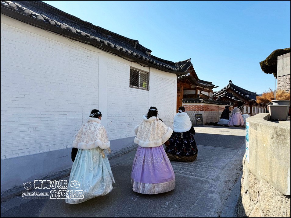 首爾自由行》北村韓屋村一日遊這樣玩~喝onion咖啡，吃倫敦貝果，景福宮散步，喝蔘雞湯 @青青小熊＊旅遊札記