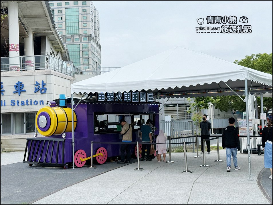 苗栗新景點》苗栗火車頭園區~貓咪出沒,好多火車頭,還可以撸貓太可愛 @青青小熊*旅遊札記 苗栗新景點》苗栗火車頭園區~貓咪出沒,好多火車頭,還可以撸貓太可愛 @青青小熊*旅遊札記