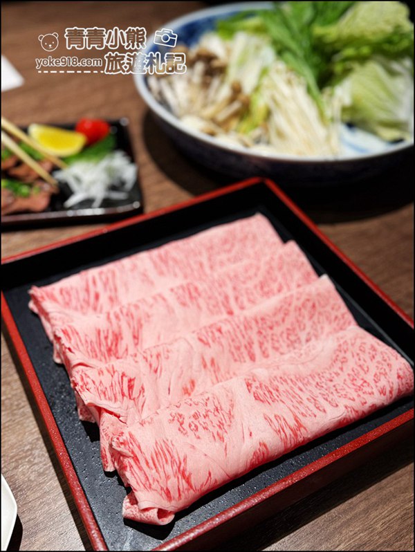福岡必吃壽喜燒》西新初喜 KUTEN 博多店，超美味和牛，舒適優雅的環境讓美味加倍 @青青小熊＊旅遊札記