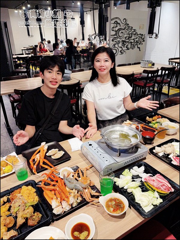 北海道美食》JAPANESE BUFFET DINING 伝-螃蟹餐廳~三大螃蟹吃到飽,滿足你對蟹肉的渴望 @青青小熊*旅遊札記 北海道美食》JAPANESE BUFFET DINING 伝-螃蟹餐廳~三大螃蟹吃到飽,滿足你對蟹肉的渴望 @青青小熊*旅遊札記