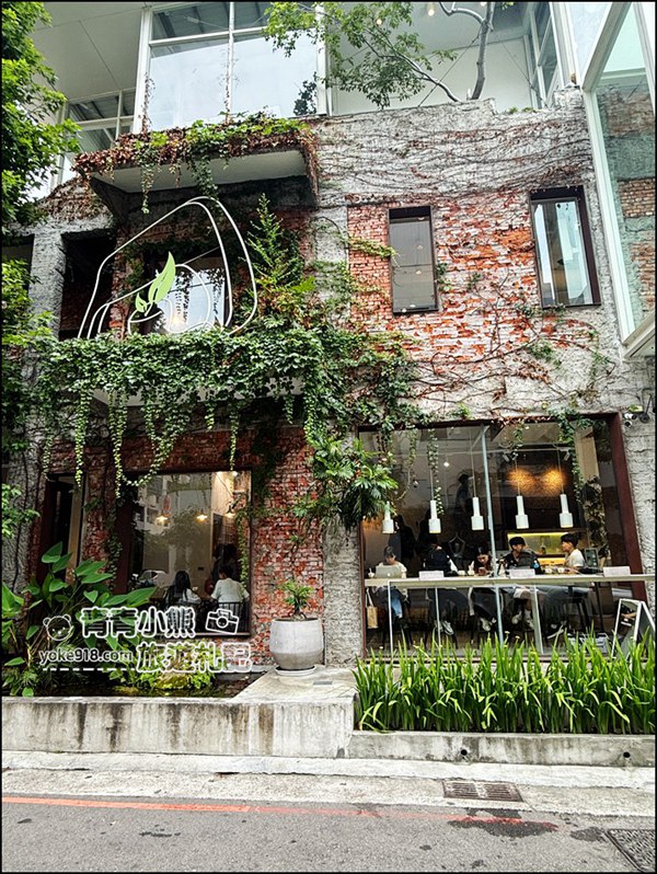 台中景點》吃茶三千台灣概念店現泡更好喝,一整棟的建築滿滿文青風好浮誇 @青青小熊*旅遊札記 台中景點》吃茶三千台灣概念店現泡更好喝,一整棟的建築滿滿文青風好浮誇 @青青小熊*旅遊札記