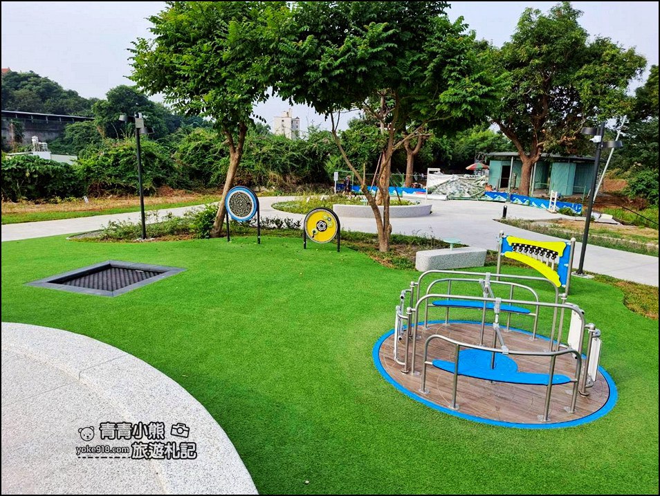 彰化新景點》八卦山天空遊戲場~粉嫩雲朵系樂園,登上天空眺望台賞景好療癒! @青青小熊*旅遊札記 彰化新景點》八卦山天空遊戲場~粉嫩雲朵系樂園,登上天空眺望台賞景好療癒! @青青小熊*旅遊札記