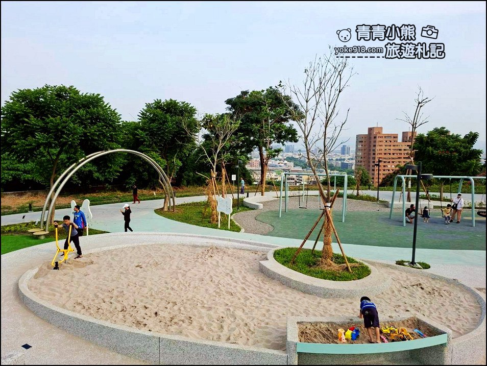 彰化新景點》八卦山天空遊戲場～粉嫩雲朵系樂園，登上天空眺望台賞景好療癒！ @青青小熊＊旅遊札記