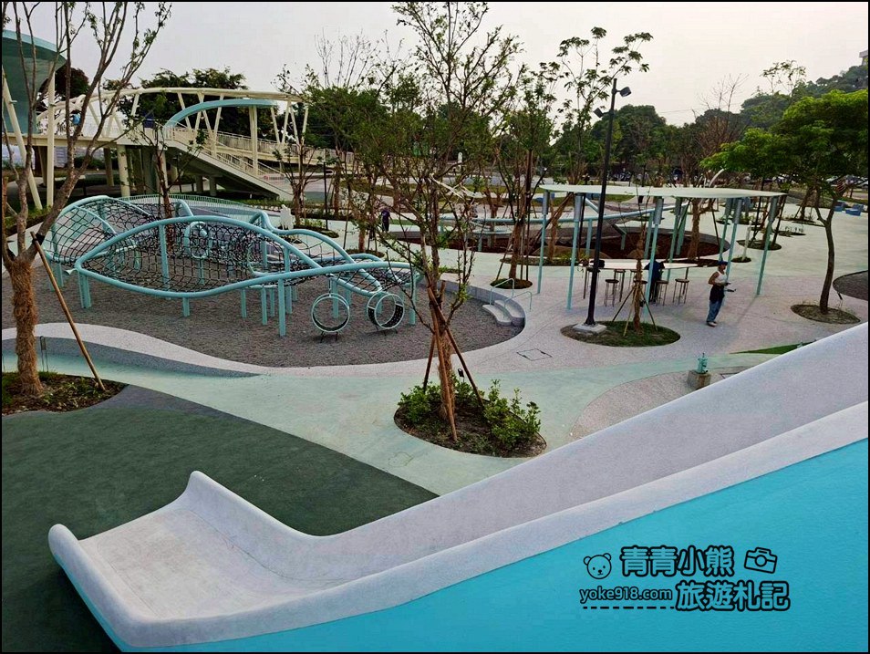 彰化新景點》八卦山天空遊戲場~粉嫩雲朵系樂園,登上天空眺望台賞景好療癒! @青青小熊*旅遊札記 彰化新景點》八卦山天空遊戲場~粉嫩雲朵系樂園,登上天空眺望台賞景好療癒! @青青小熊*旅遊札記