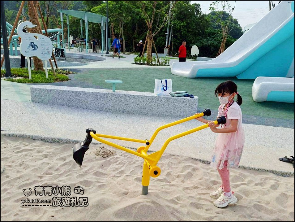 彰化新景點》八卦山天空遊戲場~粉嫩雲朵系樂園,登上天空眺望台賞景好療癒! @青青小熊*旅遊札記 彰化新景點》八卦山天空遊戲場~粉嫩雲朵系樂園,登上天空眺望台賞景好療癒! @青青小熊*旅遊札記