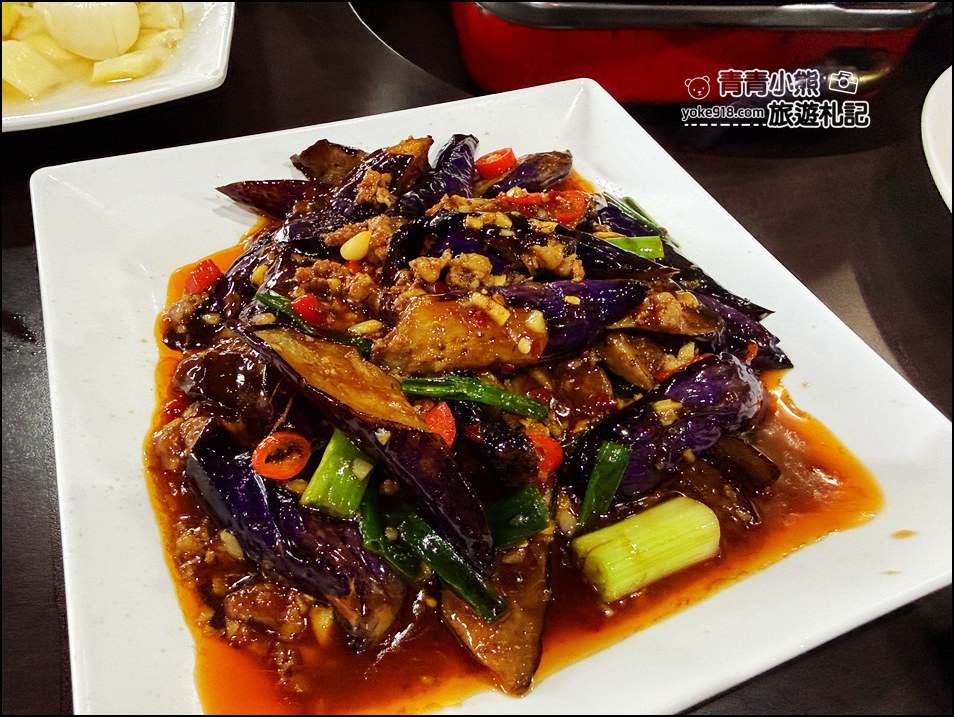 桃園景點平鎮美食推薦》中午就客滿的台灣番鴨園區,臉盆大薑母鴨,烤雞熱炒一次滿足 @青青小熊*旅遊札記 桃園景點平鎮美食推薦》中午就客滿的台灣番鴨園區,臉盆大薑母鴨,烤雞熱炒一次滿足 @青青小熊*旅遊札記