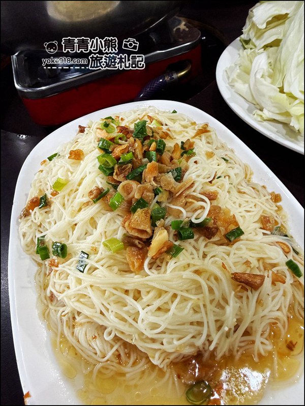 桃園景點平鎮美食推薦》中午就客滿的台灣番鴨園區，臉盆大薑母鴨，烤雞熱炒一次滿足 @青青小熊＊旅遊札記