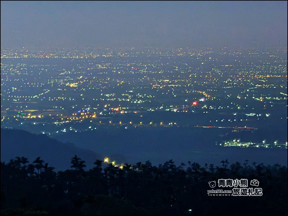 雲林景點》好星晴夜景泡腳咖啡廳~超享受的古坑夜景秘境，邊泡腳邊看百萬夜景 @青青小熊＊旅遊札記