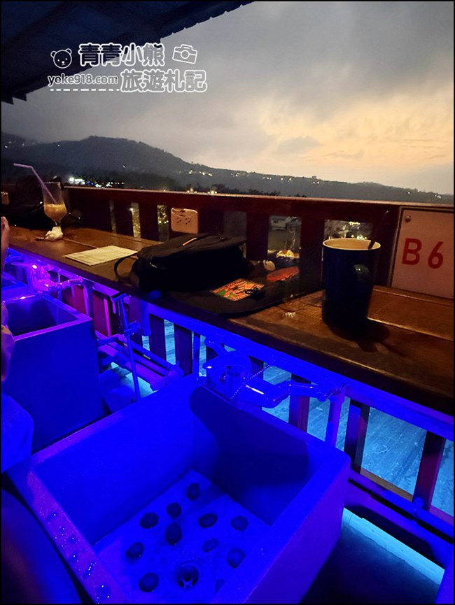 雲林景點》好星晴夜景泡腳咖啡廳~超享受的古坑夜景秘境，邊泡腳邊看百萬夜景 @青青小熊＊旅遊札記
