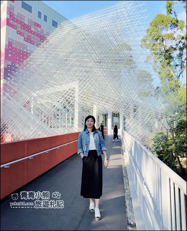 新北林口景點》像美術館的國家檔案館~必拍亮點都在這，結合展覽、藝術、咖啡的城市秘境 @青青小熊＊旅遊札記