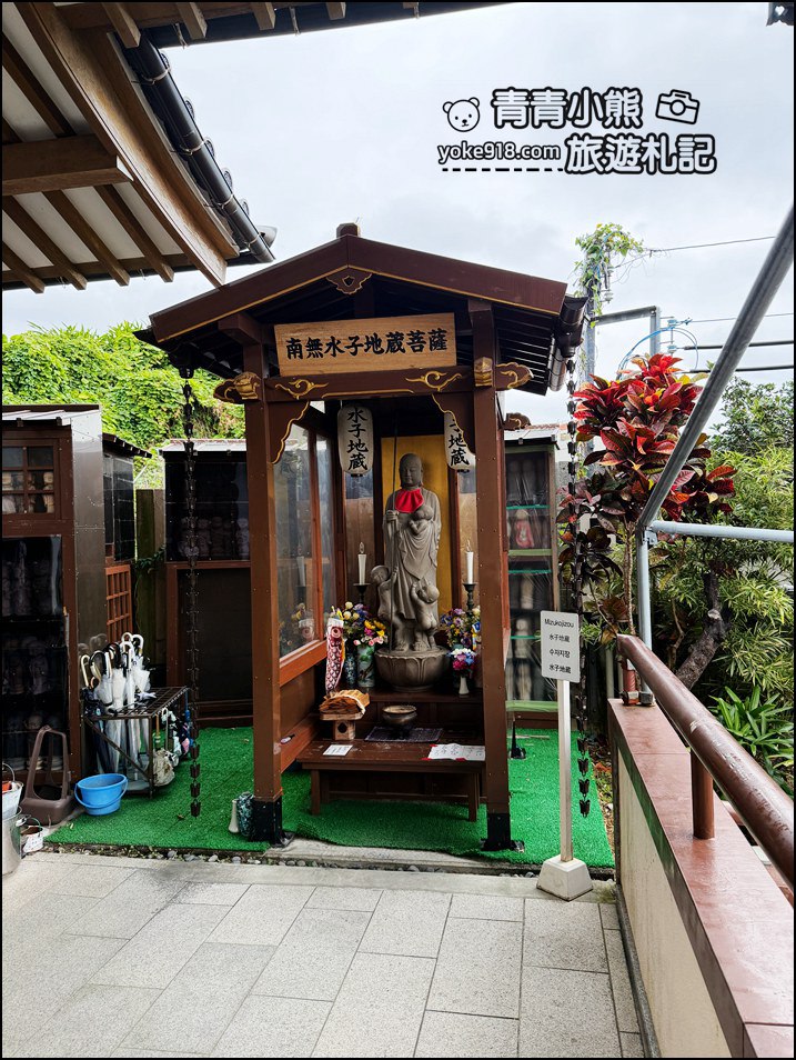 沖繩景點推薦》首里西來院達摩寺，超可愛的達摩還有鳥居隧道好逛好好拍 @青青小熊＊旅遊札記