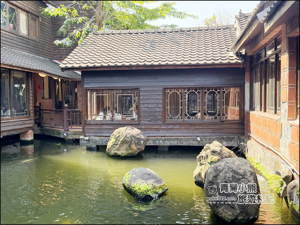 台中景點》耕讀園市政店,隱藏市區的世外桃源~感受江南風情的聚餐好去處 @青青小熊*旅遊札記 台中景點》耕讀園市政店,隱藏市區的世外桃源~感受江南風情的聚餐好去處 @青青小熊*旅遊札記