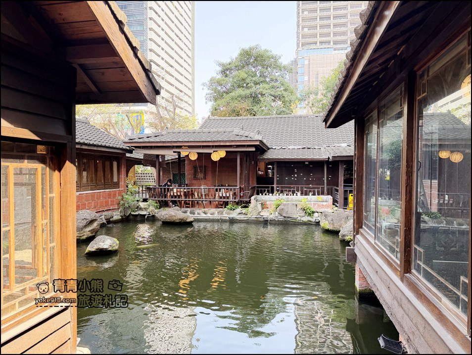 台中景點》耕讀園市政店,隱藏市區的世外桃源~感受江南風情的聚餐好去處 @青青小熊*旅遊札記 台中景點》耕讀園市政店,隱藏市區的世外桃源~感受江南風情的聚餐好去處 @青青小熊*旅遊札記