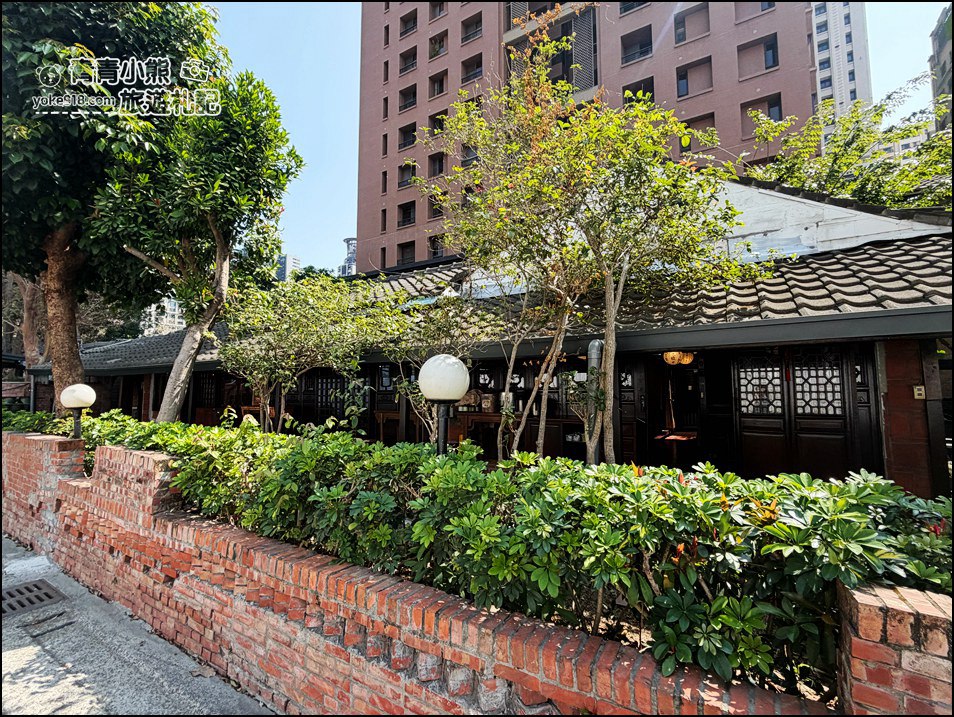 台中景點》耕讀園市政店,隱藏市區的世外桃源~感受江南風情的聚餐好去處 @青青小熊*旅遊札記 台中景點》耕讀園市政店,隱藏市區的世外桃源~感受江南風情的聚餐好去處 @青青小熊*旅遊札記
