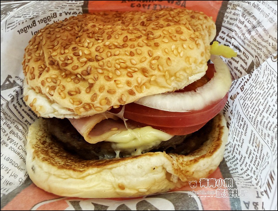 沖繩美食》米津玄師也來A&W Makiminato牧港店拍《さよーならまたいつか！》MV，滿滿美式風格的漢堡店 @青青小熊＊旅遊札記