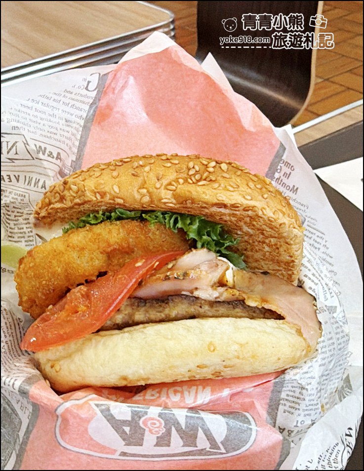 沖繩美食》米津玄師也來A&W Makiminato牧港店拍《さよーならまたいつか!》MV,滿滿美式風格的漢堡店 @青青小熊*旅遊札記 沖繩美食》米津玄師也來A&W Makiminato牧港店拍《さよーならまたいつか!》MV,滿滿美式風格的漢堡店 @青青小熊*旅遊札記