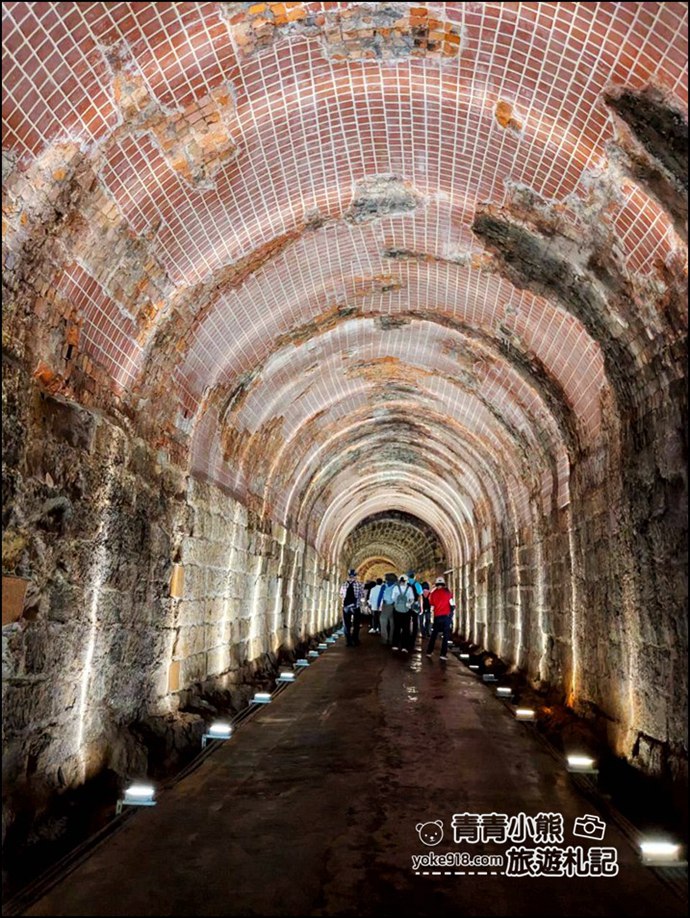 基隆秘境景點》劉銘傳隧道散步小旅行~走進百年時光隧道 @青青小熊*旅遊札記 基隆秘境景點》劉銘傳隧道散步小旅行~走進百年時光隧道 @青青小熊*旅遊札記