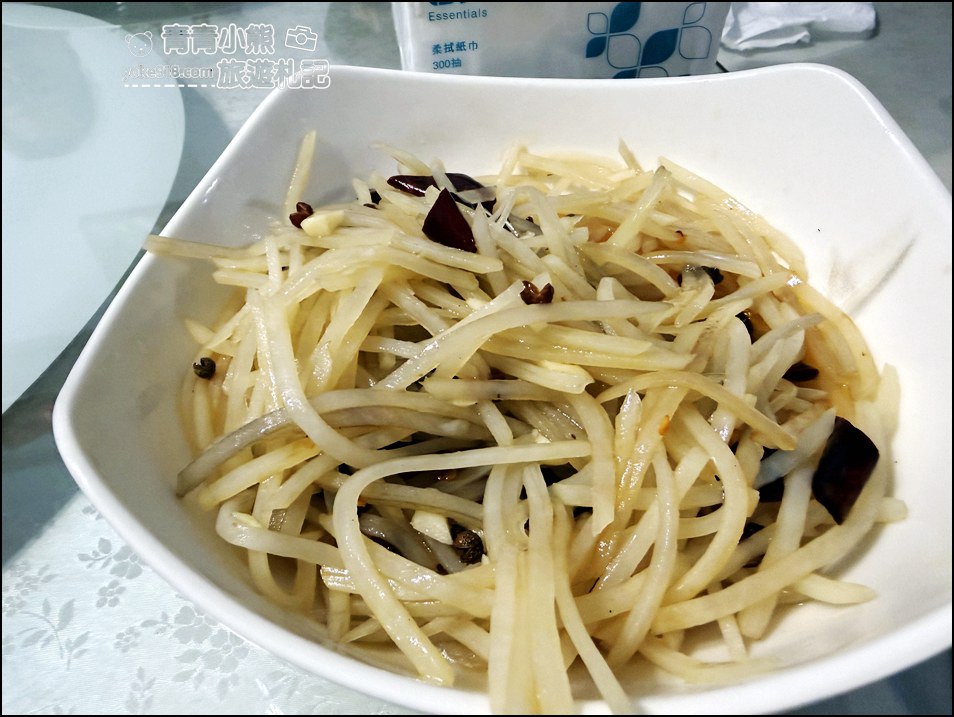 桃園美食》辣嘛川湘館藏在半山腰民宅裡的正宗川菜，麻香辣到讓人上癮！ @青青小熊＊旅遊札記