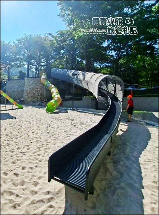 台中景點》清水谷溜遊戲場,巨大花朵遊具、超多還有超長溜滑梯,小朋友來這超放電 @青青小熊*旅遊札記 台中景點》清水谷溜遊戲場,巨大花朵遊具、超多還有超長溜滑梯,小朋友來這超放電 @青青小熊*旅遊札記