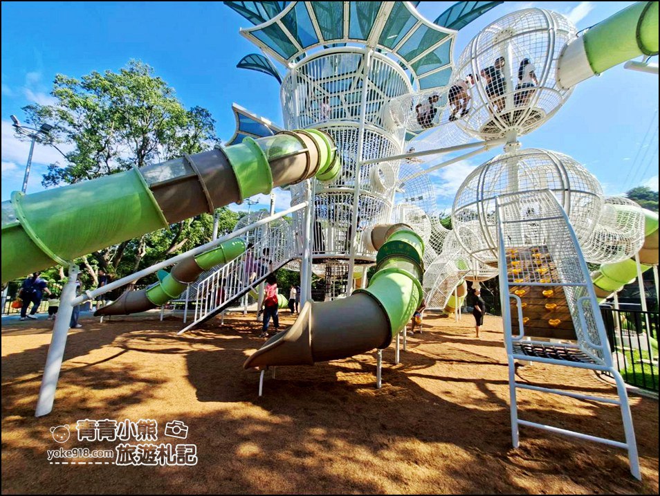 台中景點》清水谷溜遊戲場，巨大花朵遊具、超多還有超長溜滑梯，小朋友來這超放電 @青青小熊＊旅遊札記