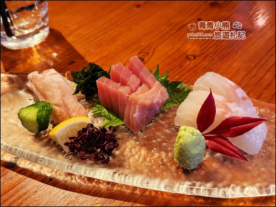 沖繩自由行》特色美食目利きの銀次 新都心本舗，走進神隱少女巨大酒桶 @青青小熊＊旅遊札記